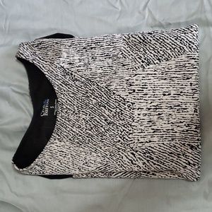 Croft and Barrow long sleeve print top. Size Small